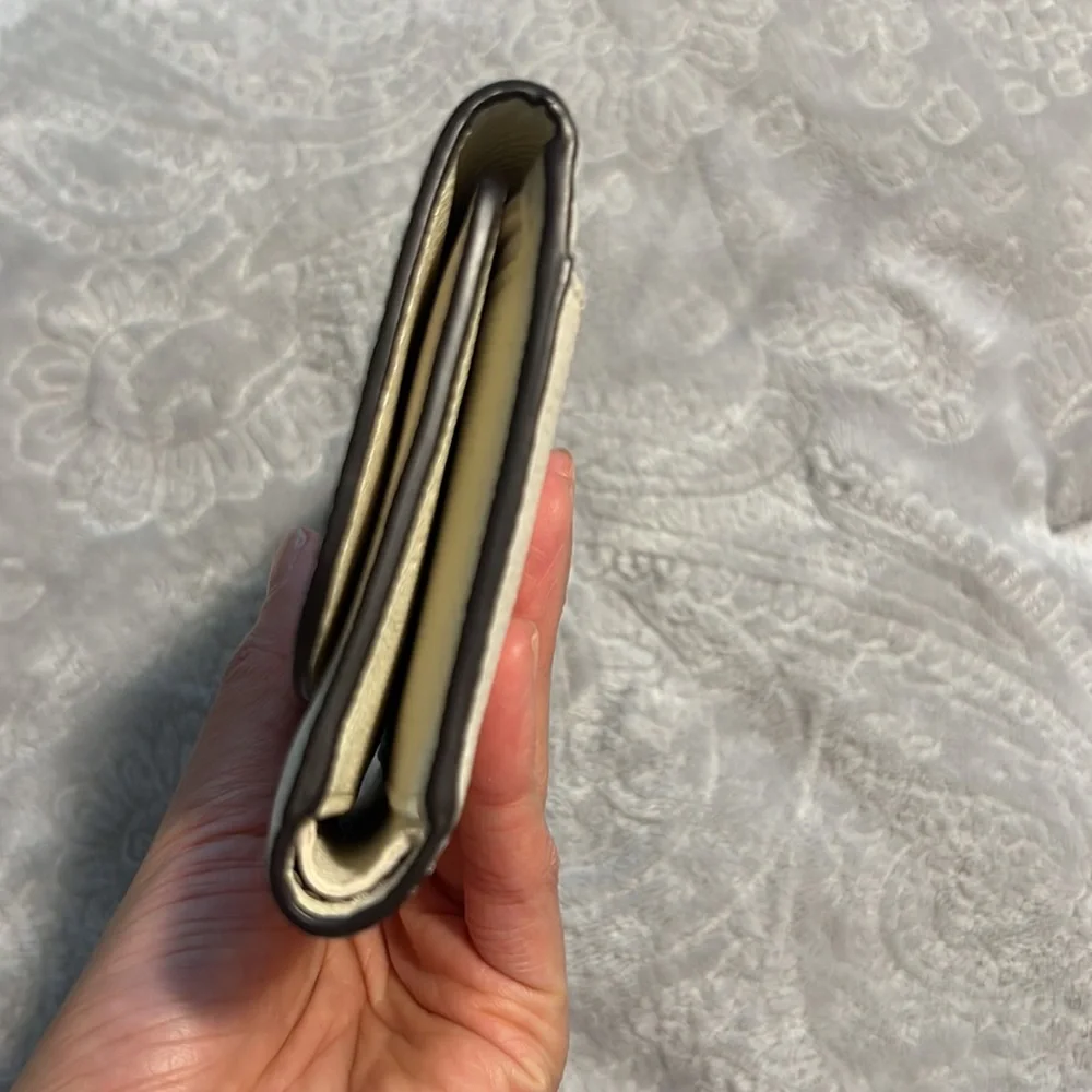 Sold Coach wallet - Picture 4 of 14